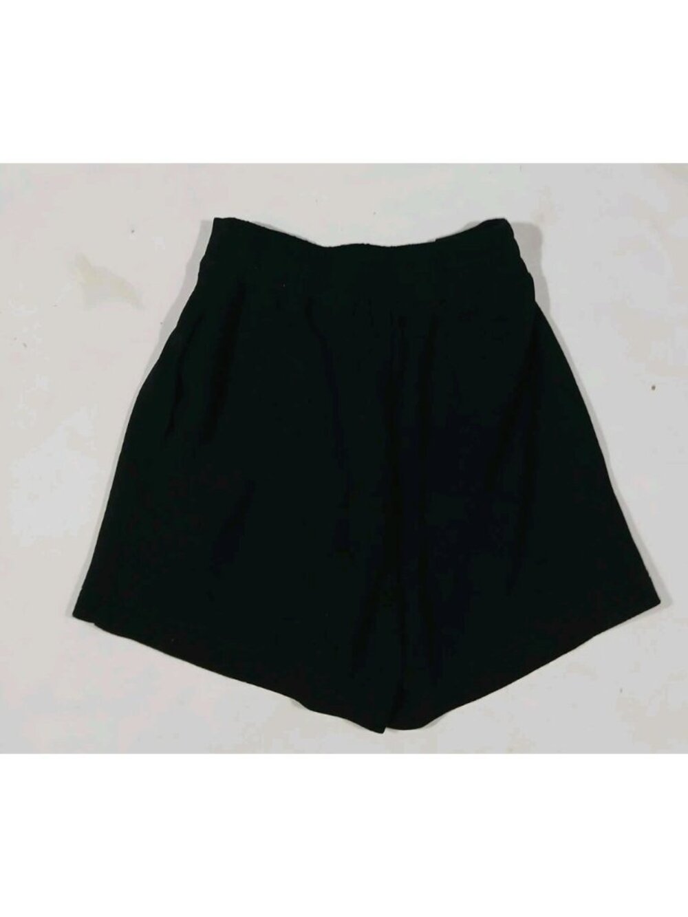 Varley Claude High Rise Shorts - Picture 6 of 8
